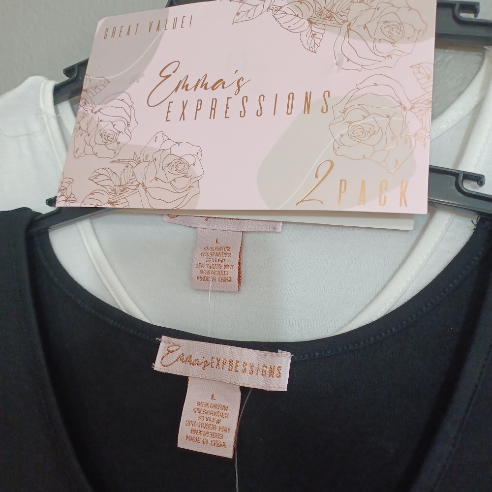 Emma's Expressions Black And White Short Sleeve Scoop Neck T-Shirt Tops 2 Pack - Picture 9 of 11